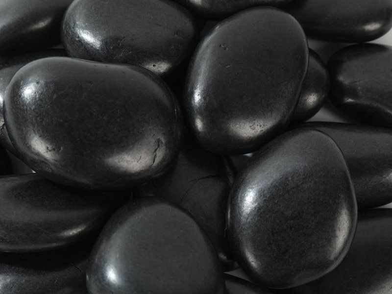 Black high-polished pebbles supplied from China