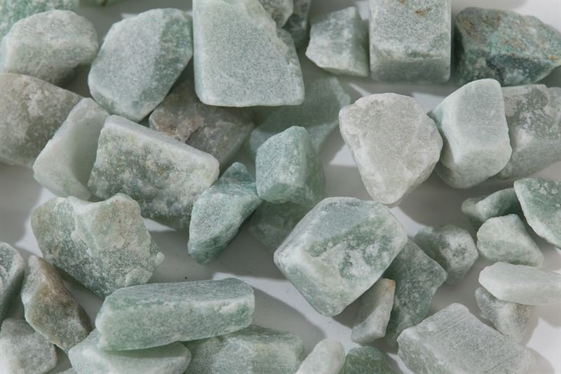 Sea green jade chips in 10–25mm shown from another angle