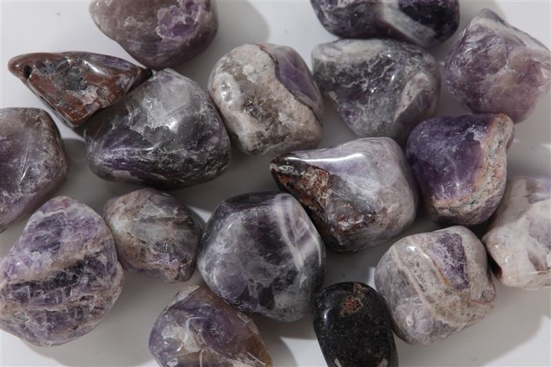 Purple agate in 20–25mm showing natural shape variation