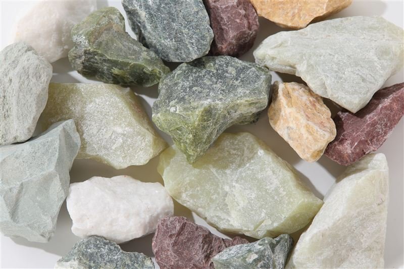 Further detail of mixed jade rock in 35–65mm