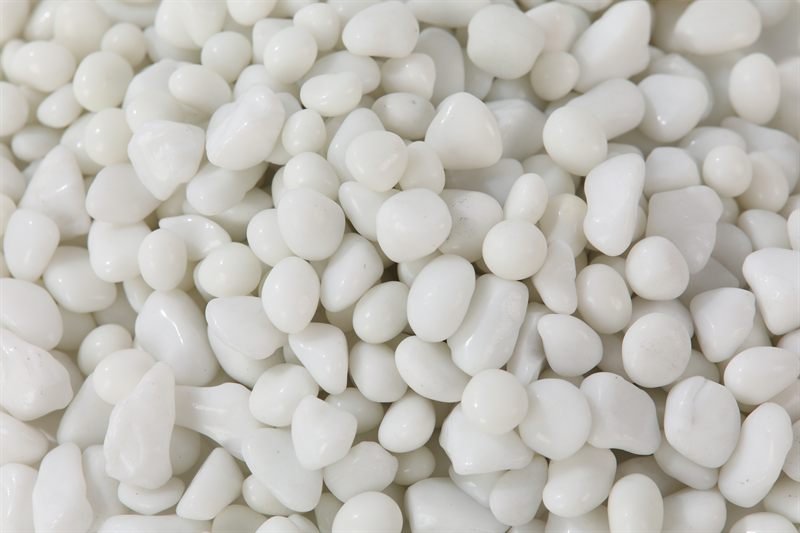 Porcelain & ceramic in 5–10mm showing natural shape variation