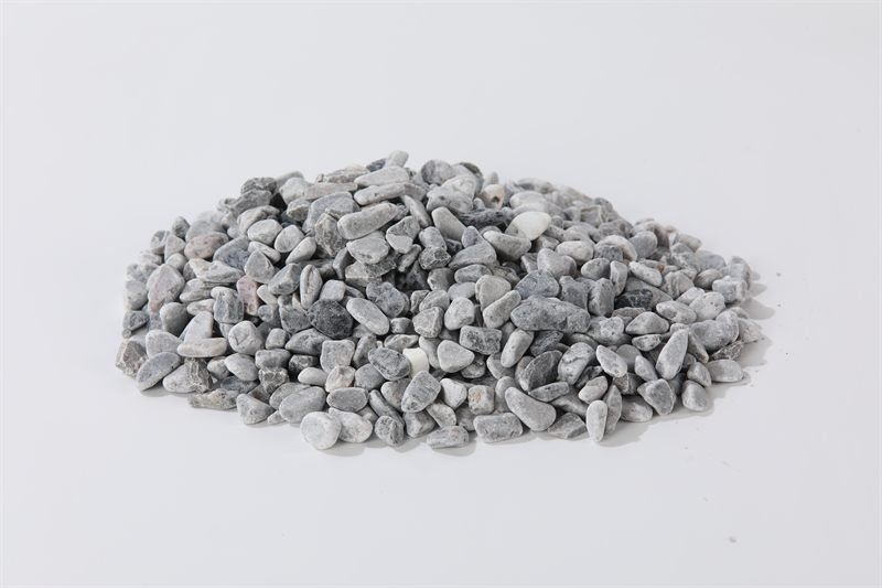 Dark grey rounded gravel in 10–20mm shown from another angle