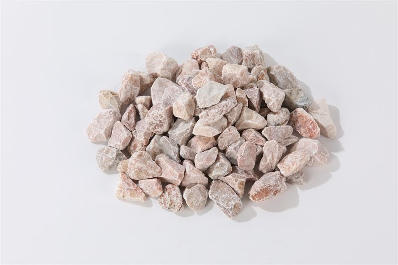 Light pink crushed aggregate in 20–40mm shown from another angle