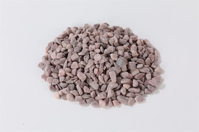 Red rounded gravel in 8–15mm showing natural shape variation