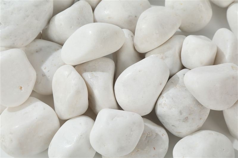 Snow White High Polished Pebbles supplied for export from China