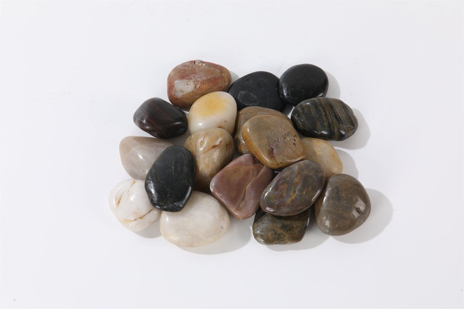 Natural mixed river pebbles