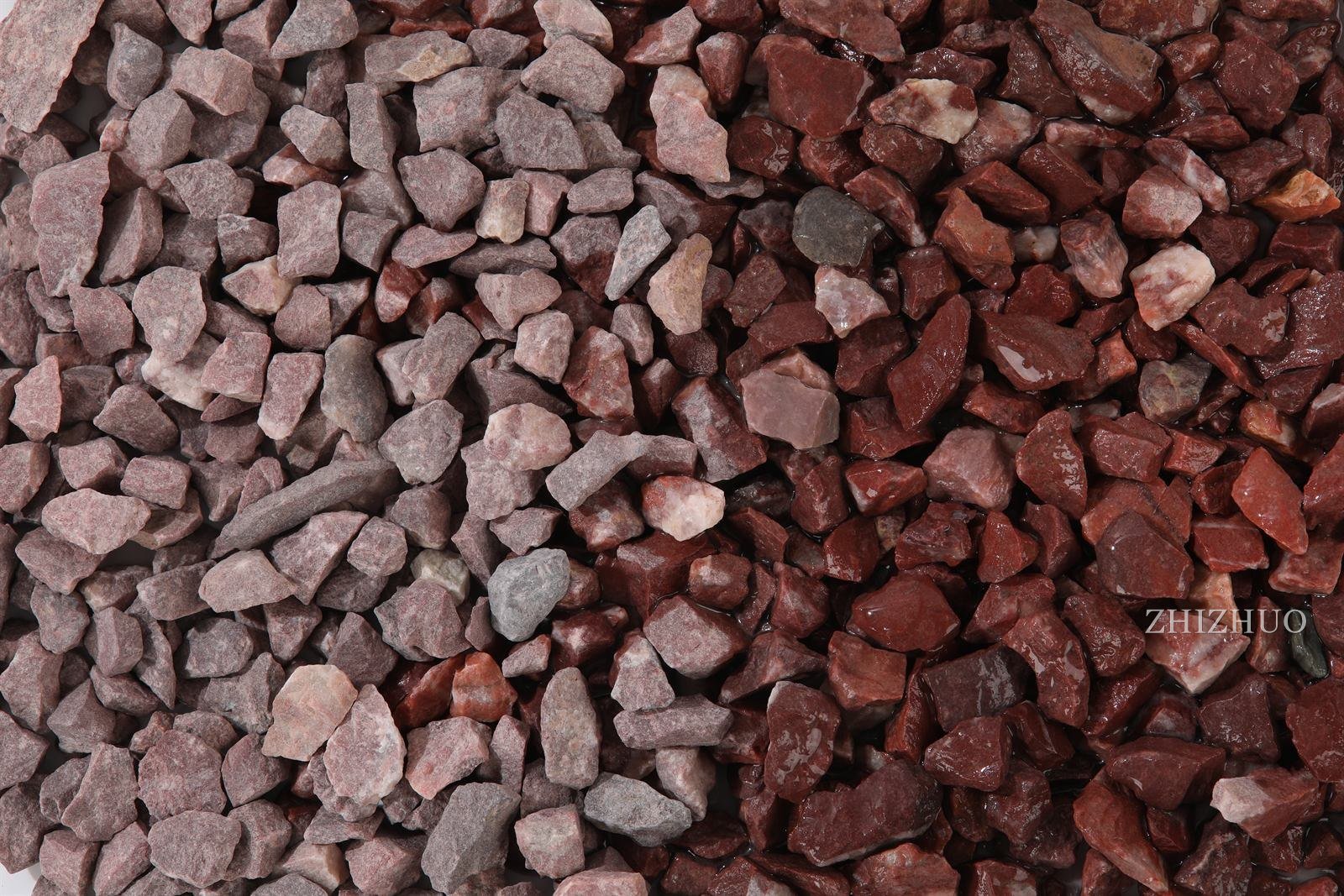 Plum and garnet crushed stone, dry and wet
